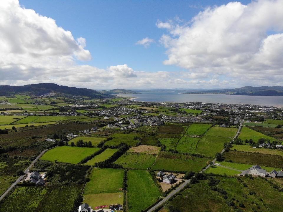 Sally'S Vineyard Buncrana Kültér fotó